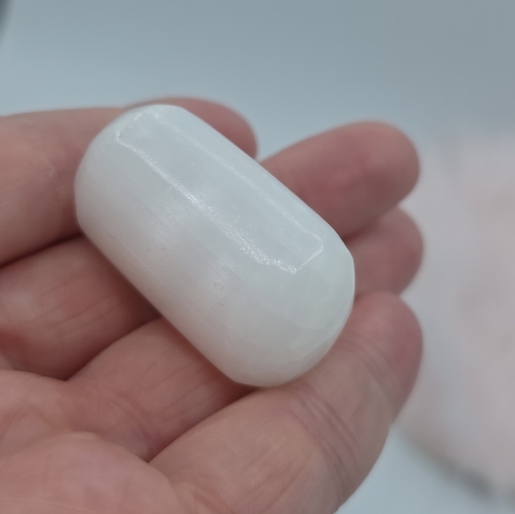 Selenite White Crystal Tumble Stone - Picture 3 of 5